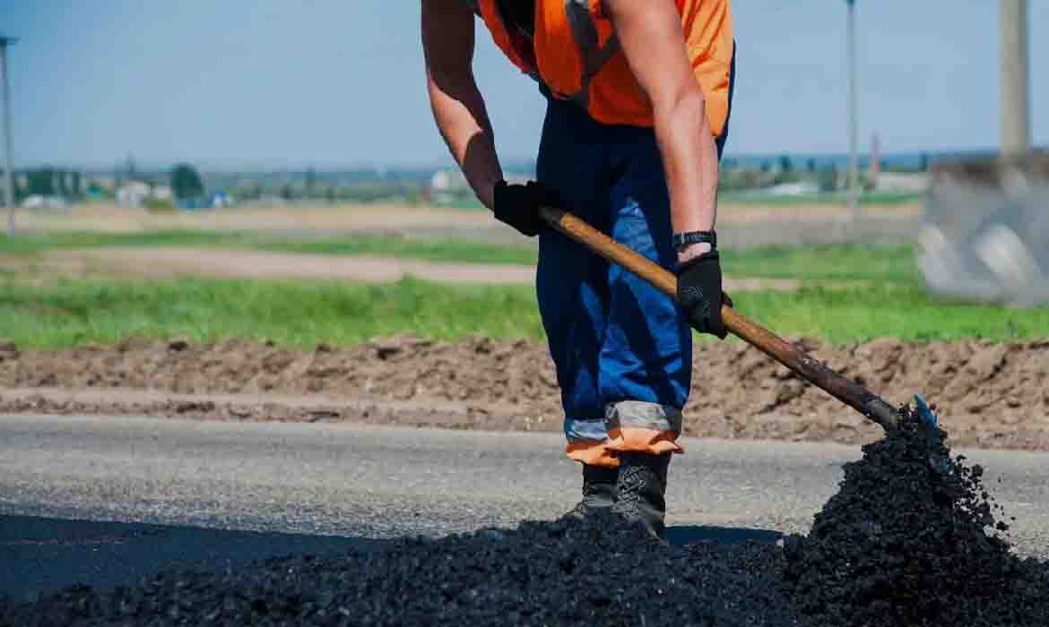 Restrição de uso de banheiro em obras gera indenização