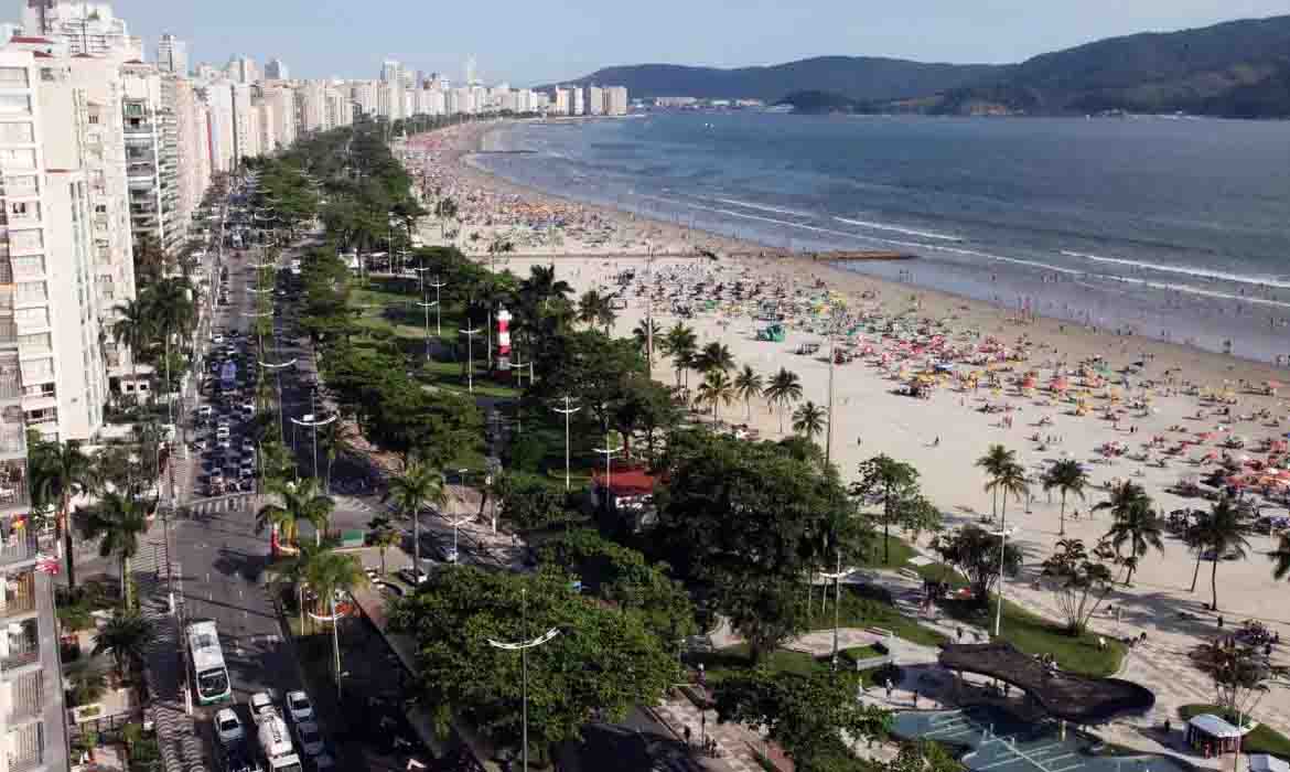 Receita do turismo internacional tem crescimento recorde em fevereiro