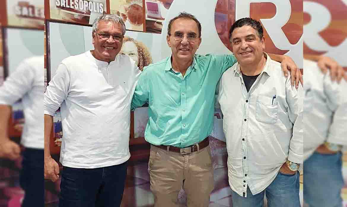 Roberto Samuel da TBL visita rede Alto Tietê.