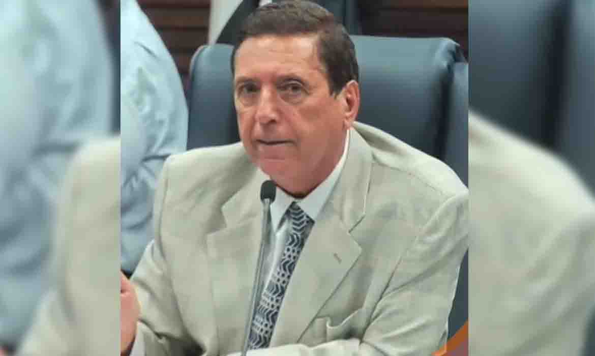Martello perde a paciência.